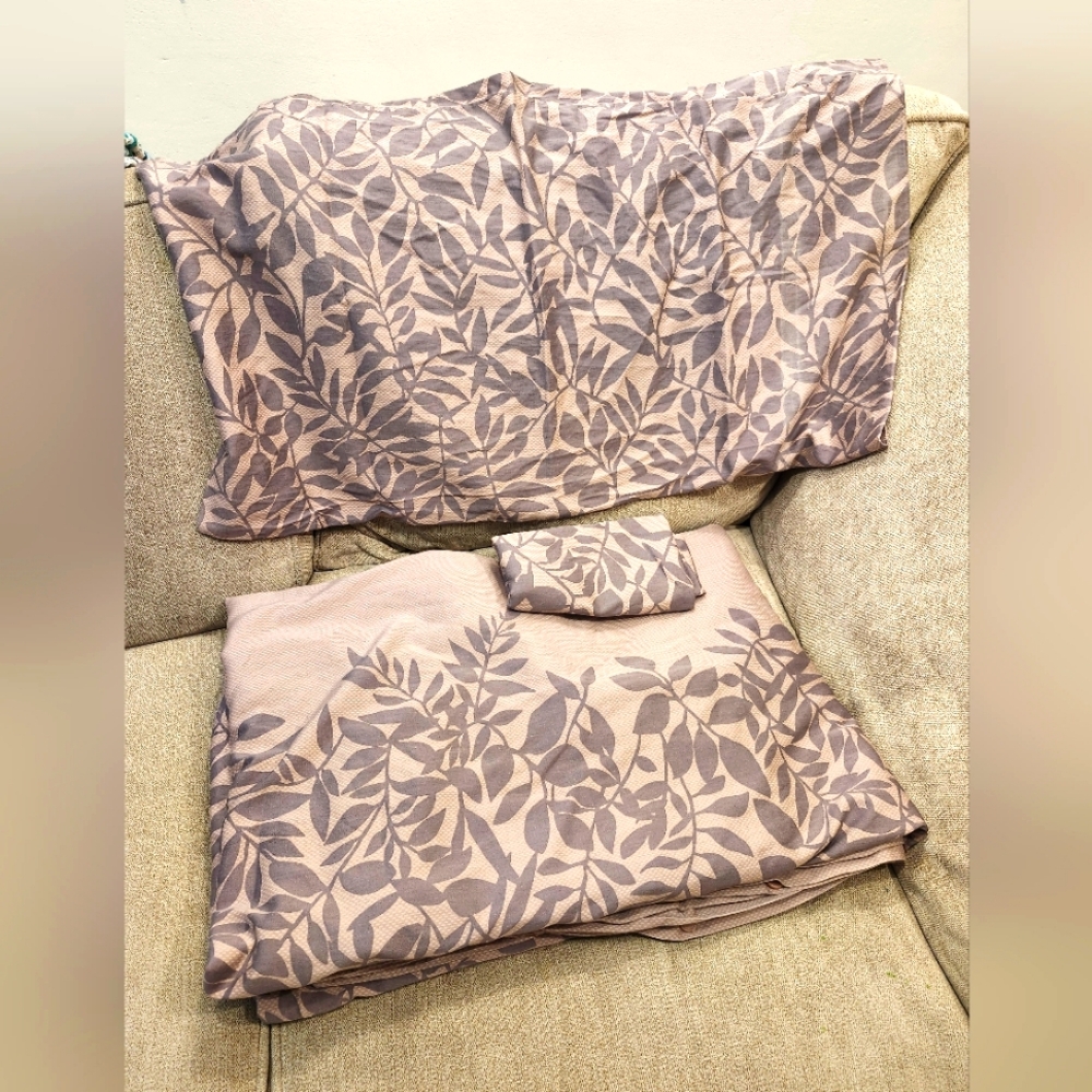 Calvin Klein King Duvet Cover with Pillow Shams